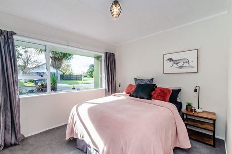 Photo of property in 30 The Avenue, Paraparaumu Beach, Paraparaumu, 5032