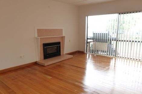 Photo of property in 3 Springs Road, Parakai, 0830
