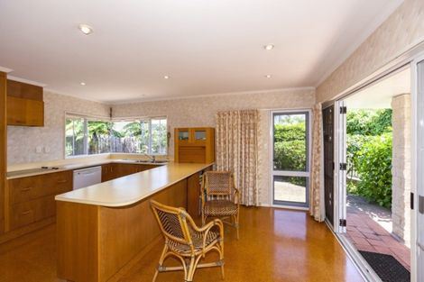 Photo of property in 32 Kohekohe Road, Waikanae, 5036