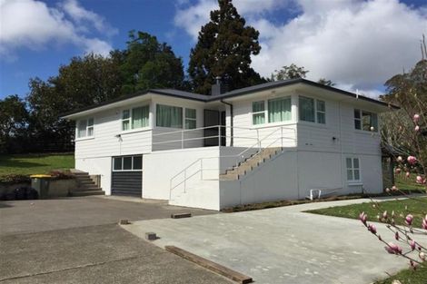 Photo of property in 244 Point View Drive, East Tamaki Heights, Auckland, 2016