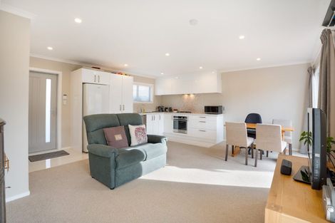 Photo of property in 4/113d Moorefield Road, Johnsonville, Wellington, 6037