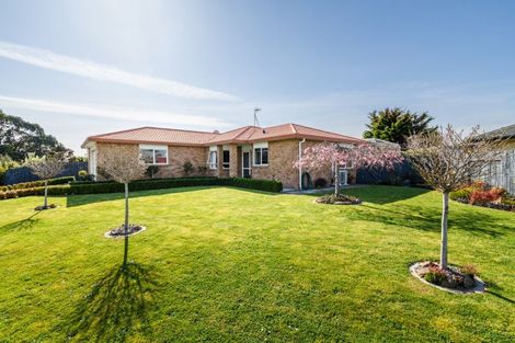 Photo of property in 101 Peter Hall Drive, Kelvin Grove, Palmerston North, 4414