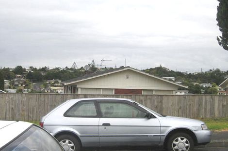 Photo of property in 16 Chequers Avenue, Glenfield, Auckland, 0629