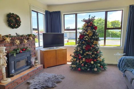 Photo of property in 15 Islington Street, Turnbull Thomson Park, Invercargill, 9810