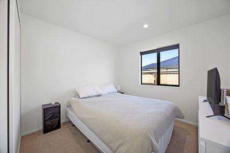 Photo of property in 10 Poipoi Place, Aranui, Christchurch, 8061