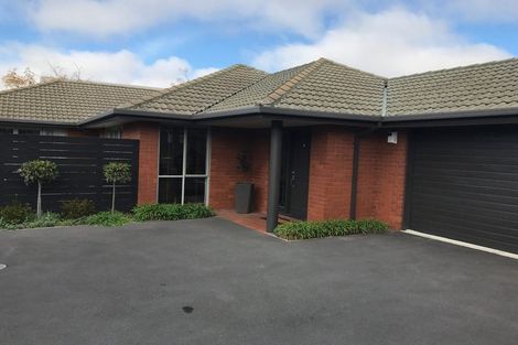 Photo of property in 398a Ilam Road, Bryndwr, Christchurch, 8053