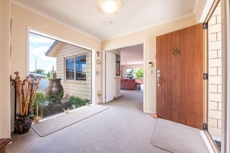 Photo of property in 92 Cambridge Road, Hillcrest, Hamilton, 3216