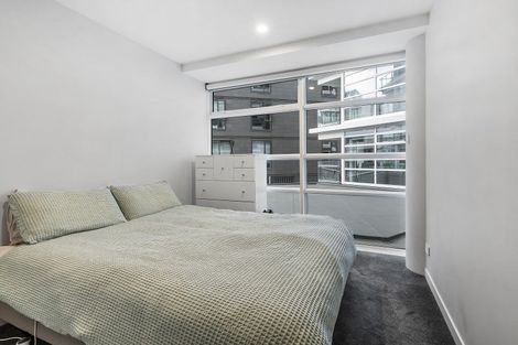 Photo of property in Pinnacle Apartments, E404/160 Victoria Street, Te Aro, Wellington, 6011