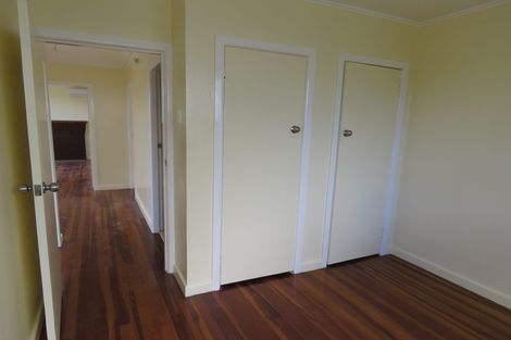 Photo of property in 393 West Coast Road, Glen Eden, Auckland, 0602