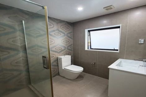 Photo of property in 6 Goyal Lane, Pakuranga, Auckland, 2010