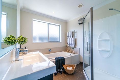 Photo of property in 4 Harston Place, Wigram, Christchurch, 8042