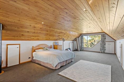 Photo of property in 221 Amreins Road, Taupaki, Henderson, 0782