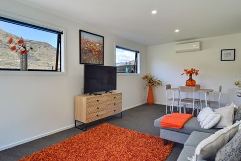 Photo of property in 15 Regent Street, Lower Shotover, Queenstown, 9304