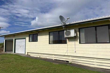 Photo of property in 175 Vaughans Road, Okura, Albany, 0792