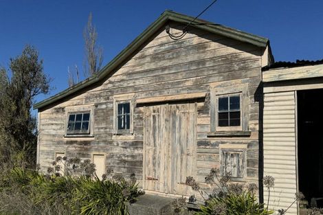 Photo of property in 208 South Road, Solway, Masterton, 5885