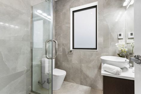 Photo of property in 6a Hostel Access Road, Eastern Beach, Auckland, 2012