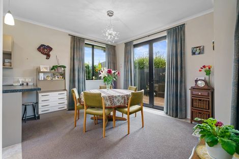 Photo of property in 68a Hamilton Road, Cambridge, 3434