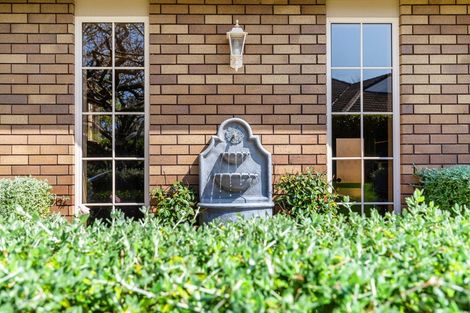 Photo of property in 33 Harrowfield Drive, Harrowfield, Hamilton, 3210