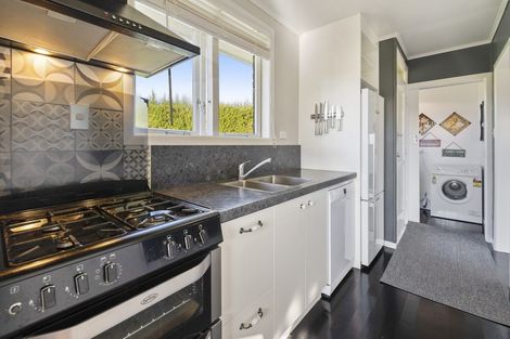 Photo of property in 7 Kahu Street, Utuhina, Rotorua, 3015