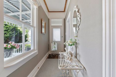 Photo of property in 165 Cambridge Street, Levin, 5510