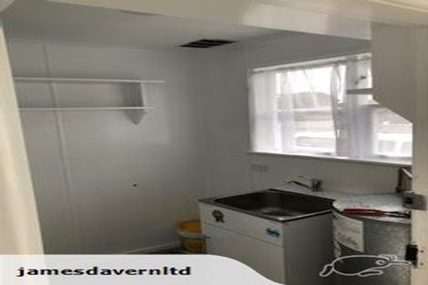 Photo of property in 7 Kotuku Street, Te Atatu Peninsula, Auckland, 0610