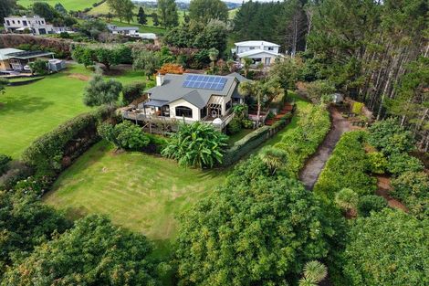 Photo of property in 14 Tupelo Place, Ohauiti, Tauranga, 3112