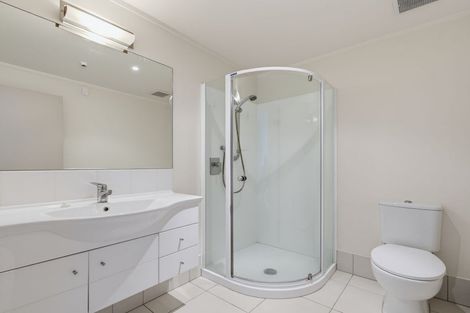 Photo of property in Beachpoint Apartments, 2/5 West End Road, Ohope, 3121