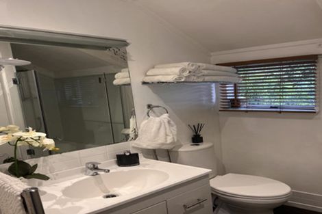 Photo of property in 210b Fernhill Road, Sunshine Bay, Queenstown, 9300