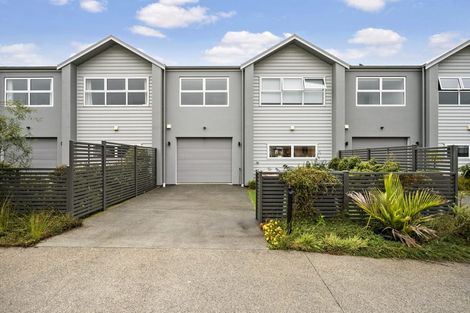 Photo of property in 20 Bluff Road, Kenepuru, Porirua, 5022