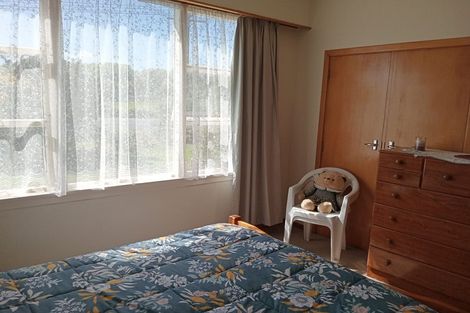 Photo of property in 79 Orawia Road, Tuatapere, 9620