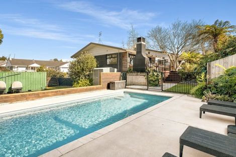 Photo of property in 2 Barnett Place, Te Puke, 3119