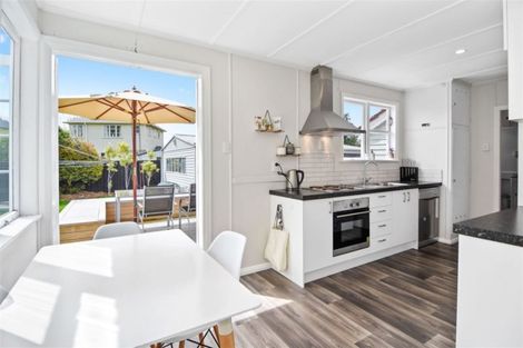 Photo of property in 5 Pinfold Avenue, Hamilton East, Hamilton, 3216