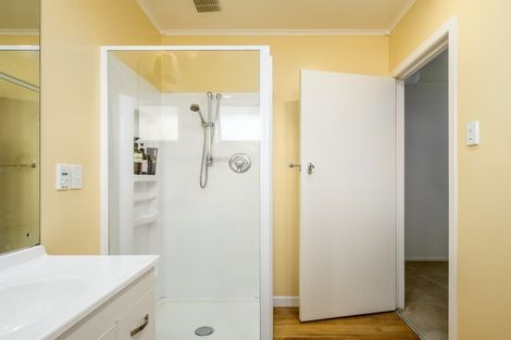 Photo of property in 15 Tukura Road, Inner Kaiti, Gisborne, 4010