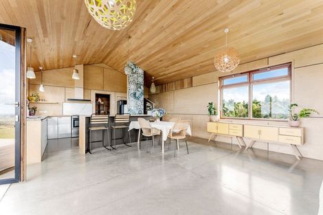 Photo of property in 328 Mainland Road, Kaipara Flats, Warkworth, 0984