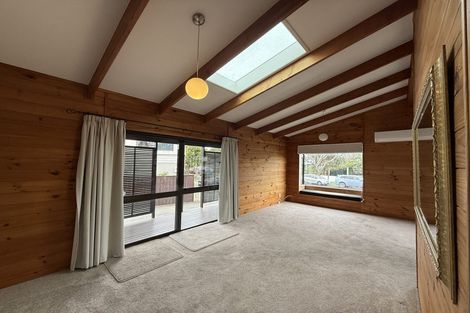 Photo of property in 14 Camellia Place, Hamilton Lake, Hamilton, 3204