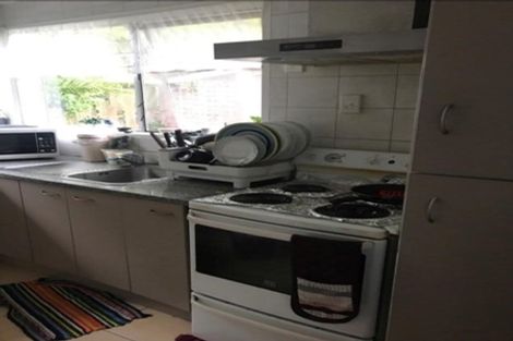 Photo of property in 5 Garner Place, Glenfield, Auckland, 0629