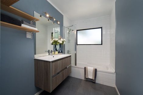 Photo of property in 84b Commissariat Road, Mount Wellington, Auckland, 1060