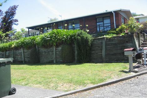 Photo of property in 18 Wellesley Street, Feilding, 4702