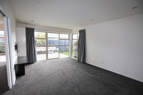 Photo of property in 25 Havana Gardens, Shirley, Christchurch, 8052