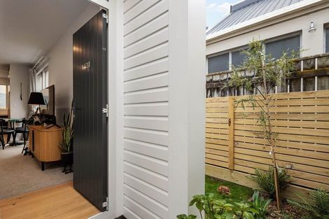 Photo of property in 14/30 Pirie Street, Mount Victoria, Wellington, 6011