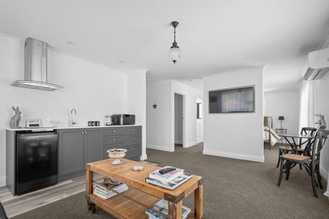 Photo of property in 2 Hart Place, Bridge Hill, Alexandra, 9320