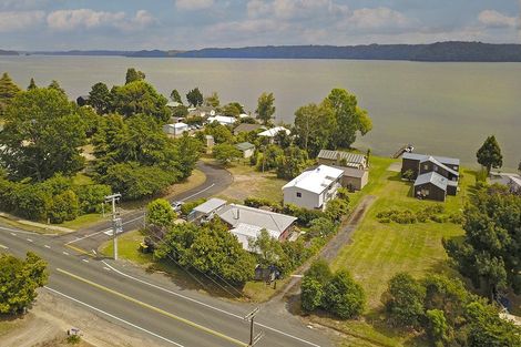 Photo of property in 2 Emery Road, Rotoiti Forest, Rotorua, 3074