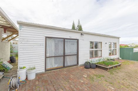 Photo of property in 107 Gonville Avenue, Gonville, Whanganui, 4501