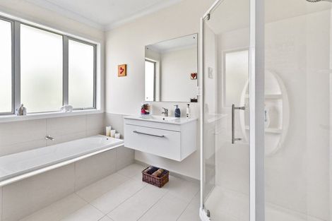 Photo of property in 20 Searle Drive, Patumahoe, Pukekohe, 2679