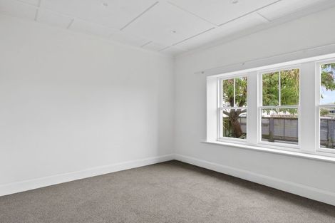 Photo of property in 60 Sheehan Street, Whataupoko, Gisborne, 4010