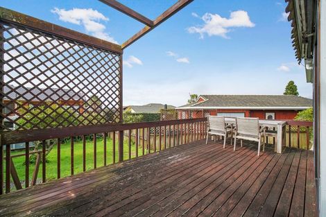 Photo of property in 2/163 Hobsonville Road, West Harbour, Auckland, 0618