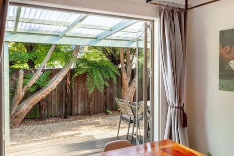 Photo of property in 2/144a Riverlaw Terrace, Saint Martins, Christchurch, 8022
