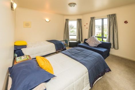 Photo of property in 13 Chester Street, Waverley, 4510