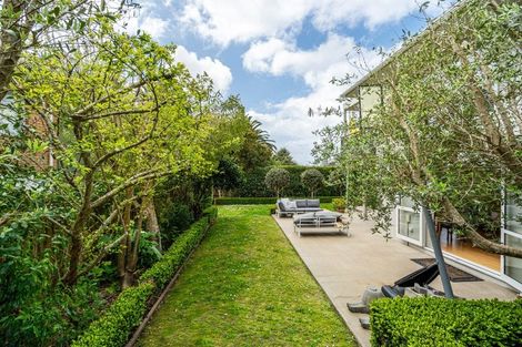 Photo of property in 34 Marywil Crescent, Hillcrest, Auckland, 0627