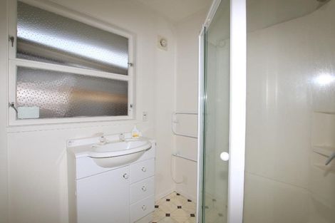 Photo of property in 1/1257 Dominion Extension, Mount Roskill, Auckland, 1041